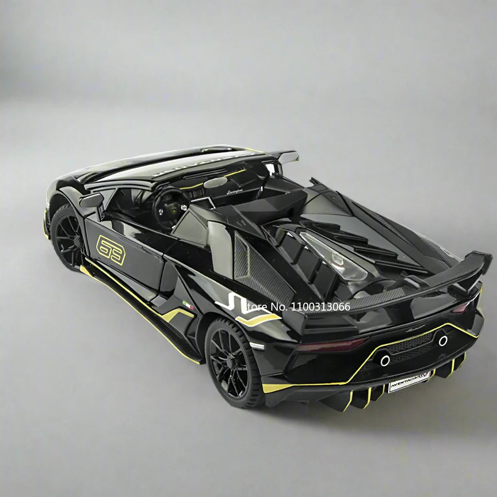 Lamborghini Aventador SVJ Diecast Model 1:24