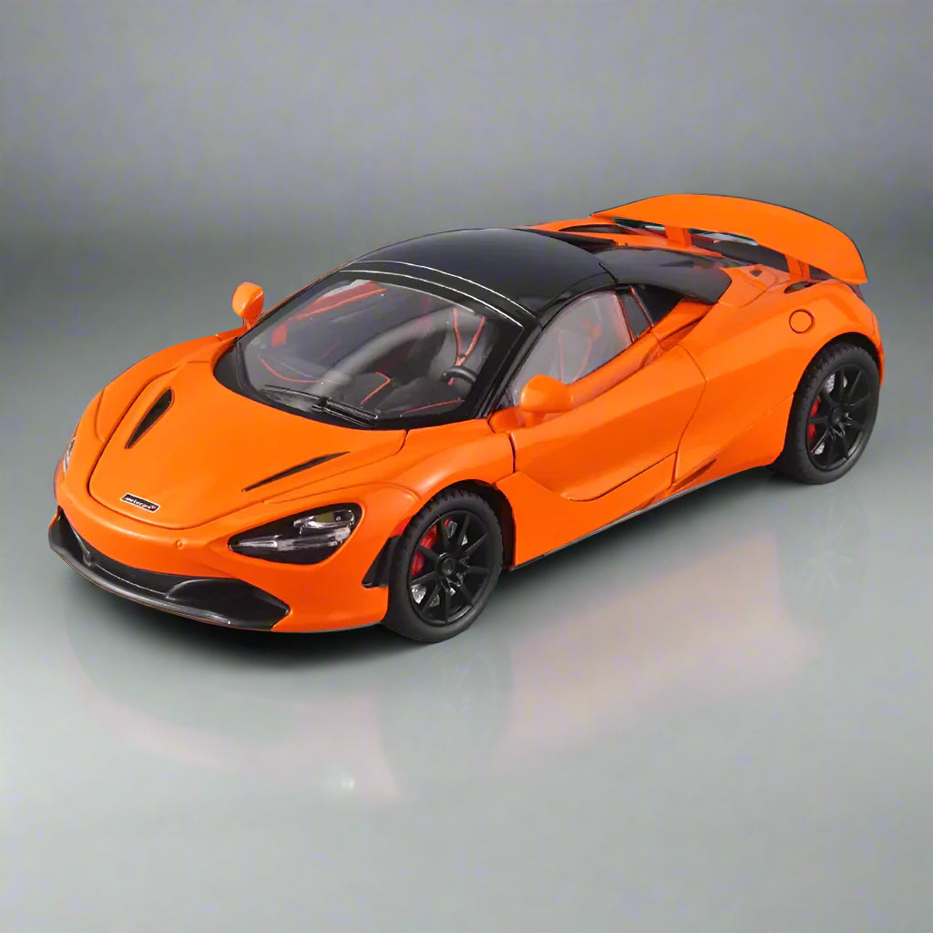 McLaren 720s Diecast Model 1:24