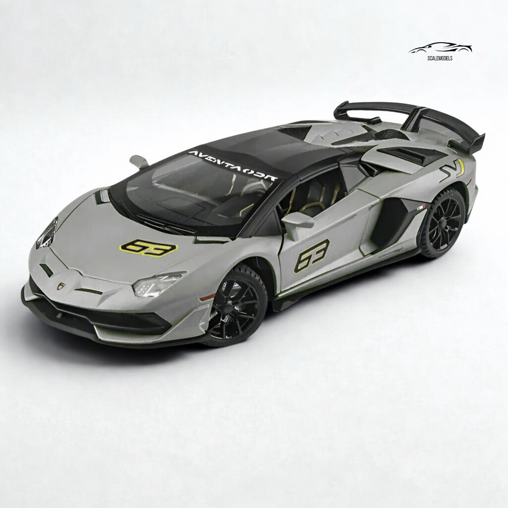Lamborghini Aventador SVJ Premium Diecast Model 1:24